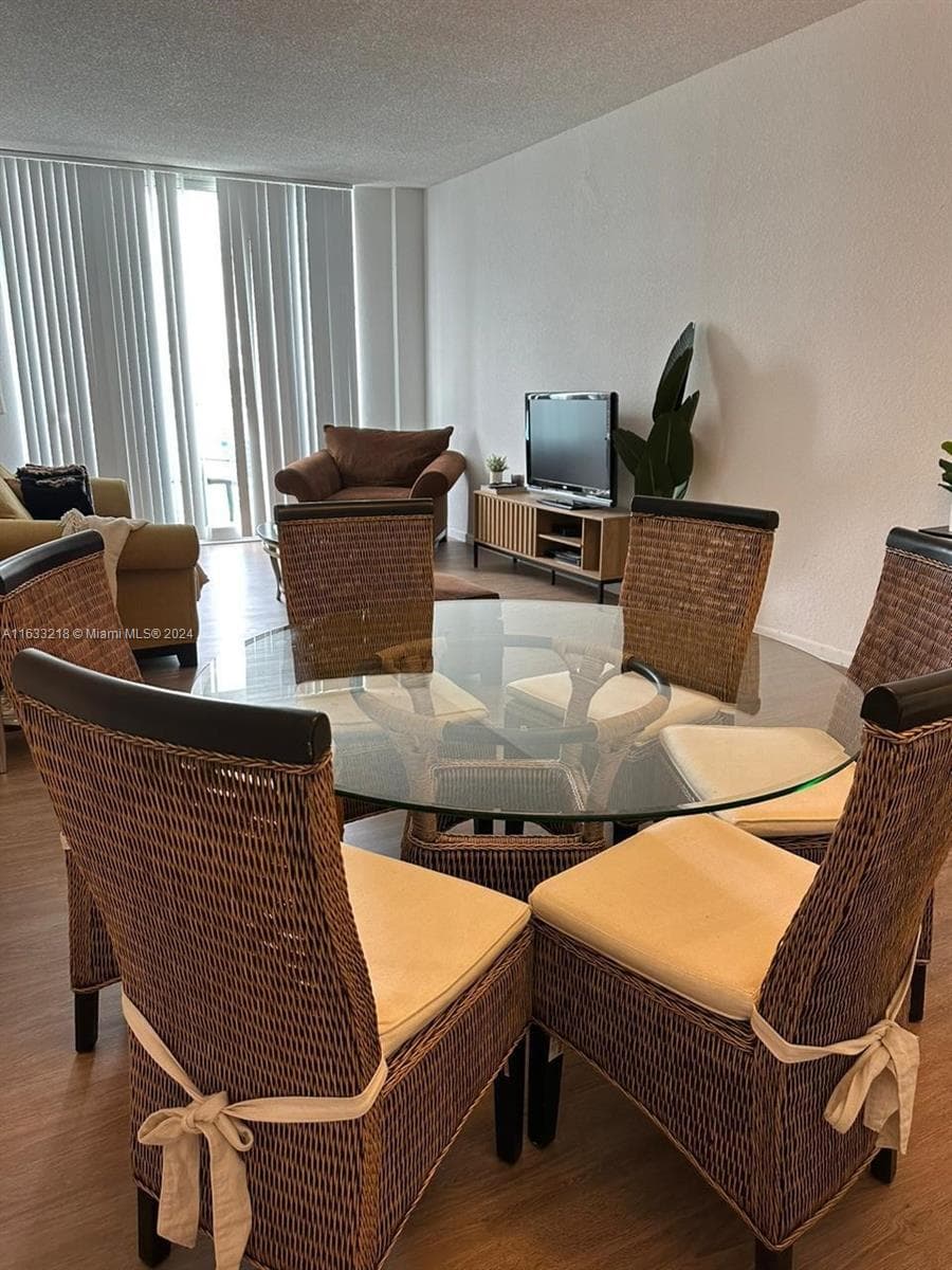 19380 Collins Ave # 7, Sunny Isles Beach FL 33160 — 11