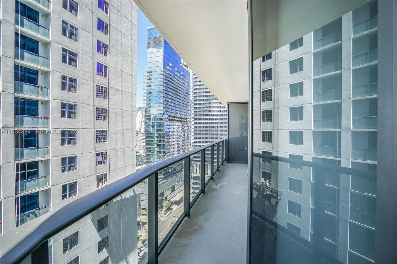 55 SW 9th ST # 2108, Miami FL 33130 — 27