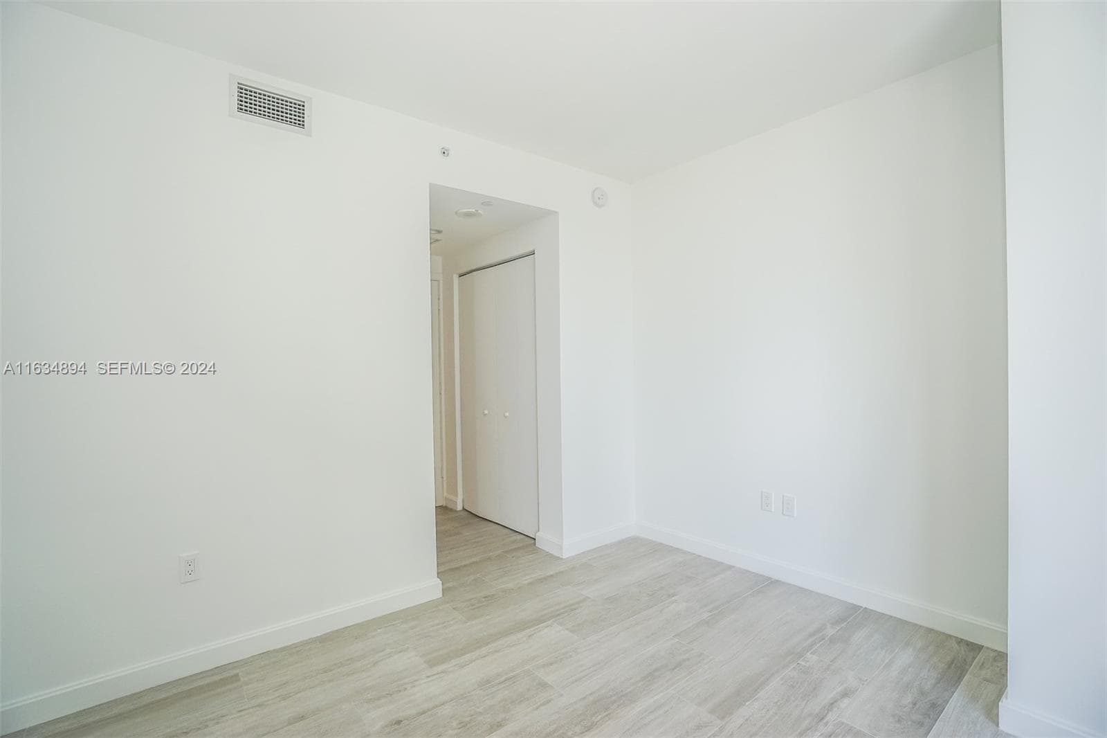 55 SW 9th ST # 2108, Miami FL 33130 — 18