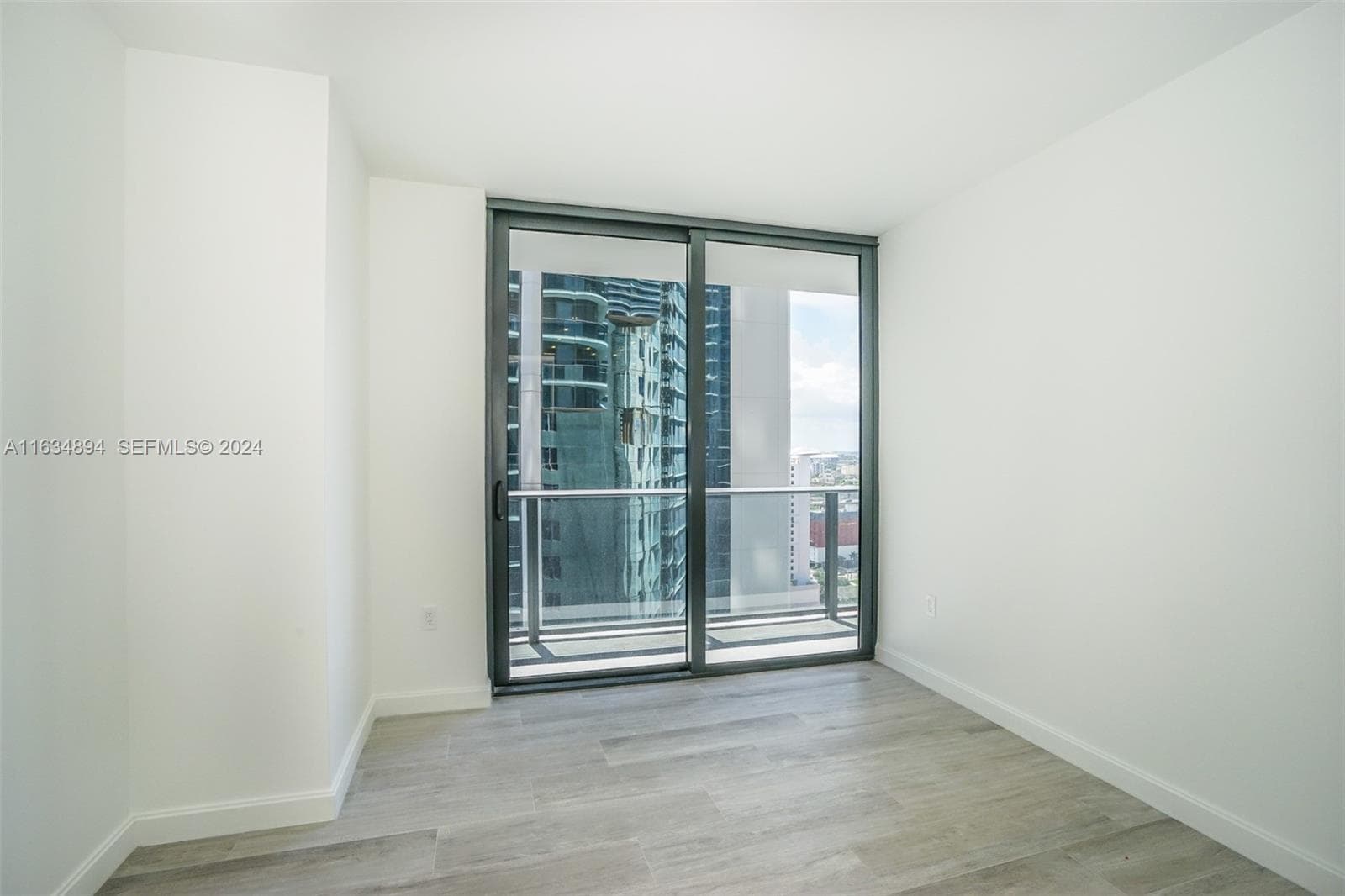 55 SW 9th ST # 2108, Miami FL 33130 — 19
