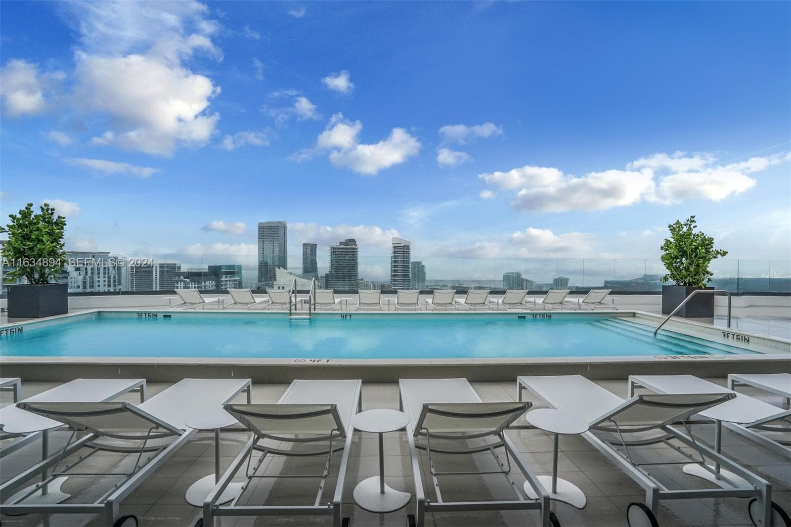 55 SW 9th ST # 2108, Miami FL 33130 — 29