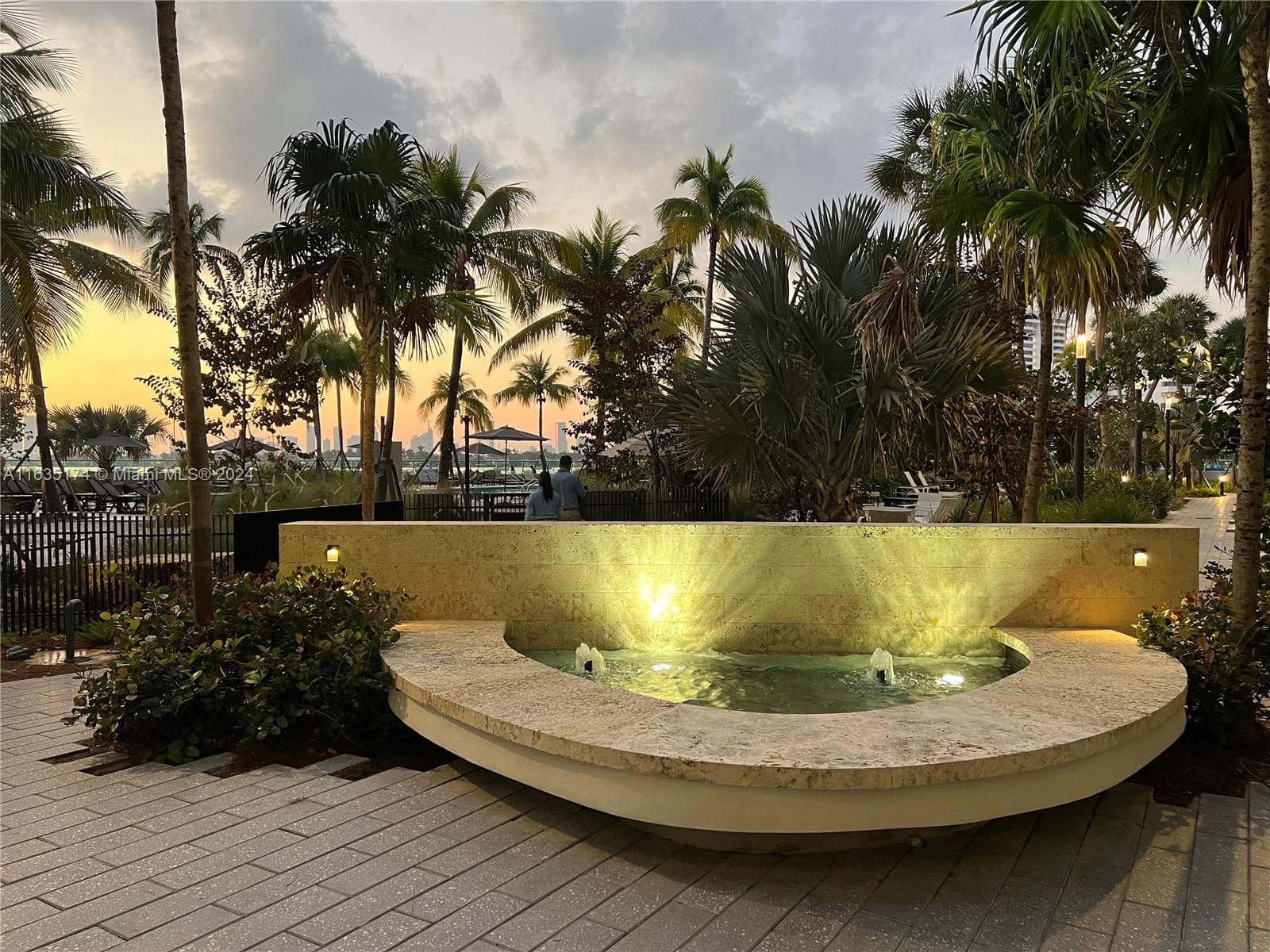 1500 Bay Rd # 522S, Miami Beach FL 33139 — 43