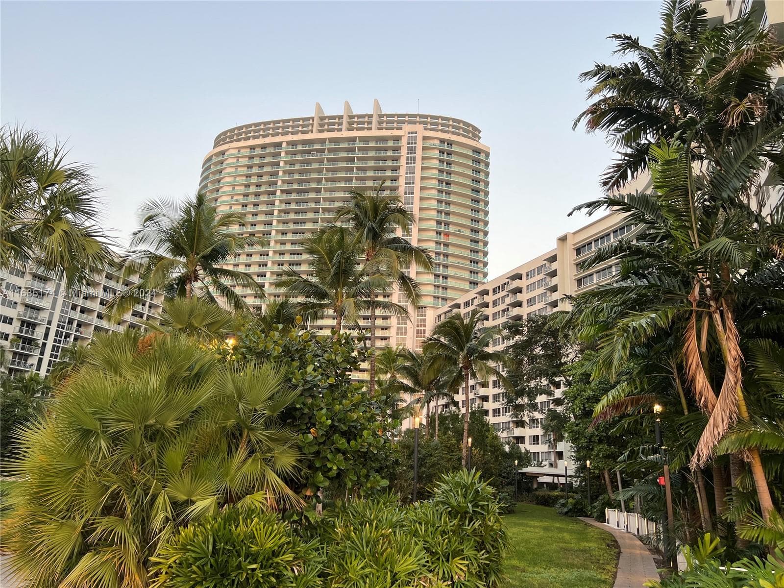 1500 Bay Rd # 522S, Miami Beach FL 33139 — 51