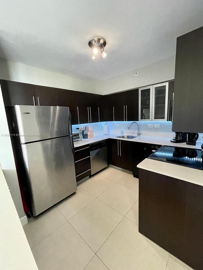 1500 Bay Rd # 522S, Miami Beach FL 33139 — 55