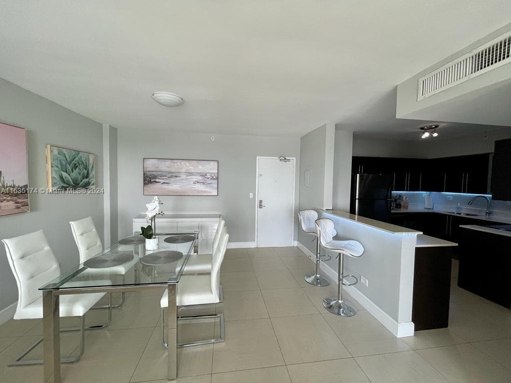 1500 Bay Rd # 522S, Miami Beach FL 33139 — 54
