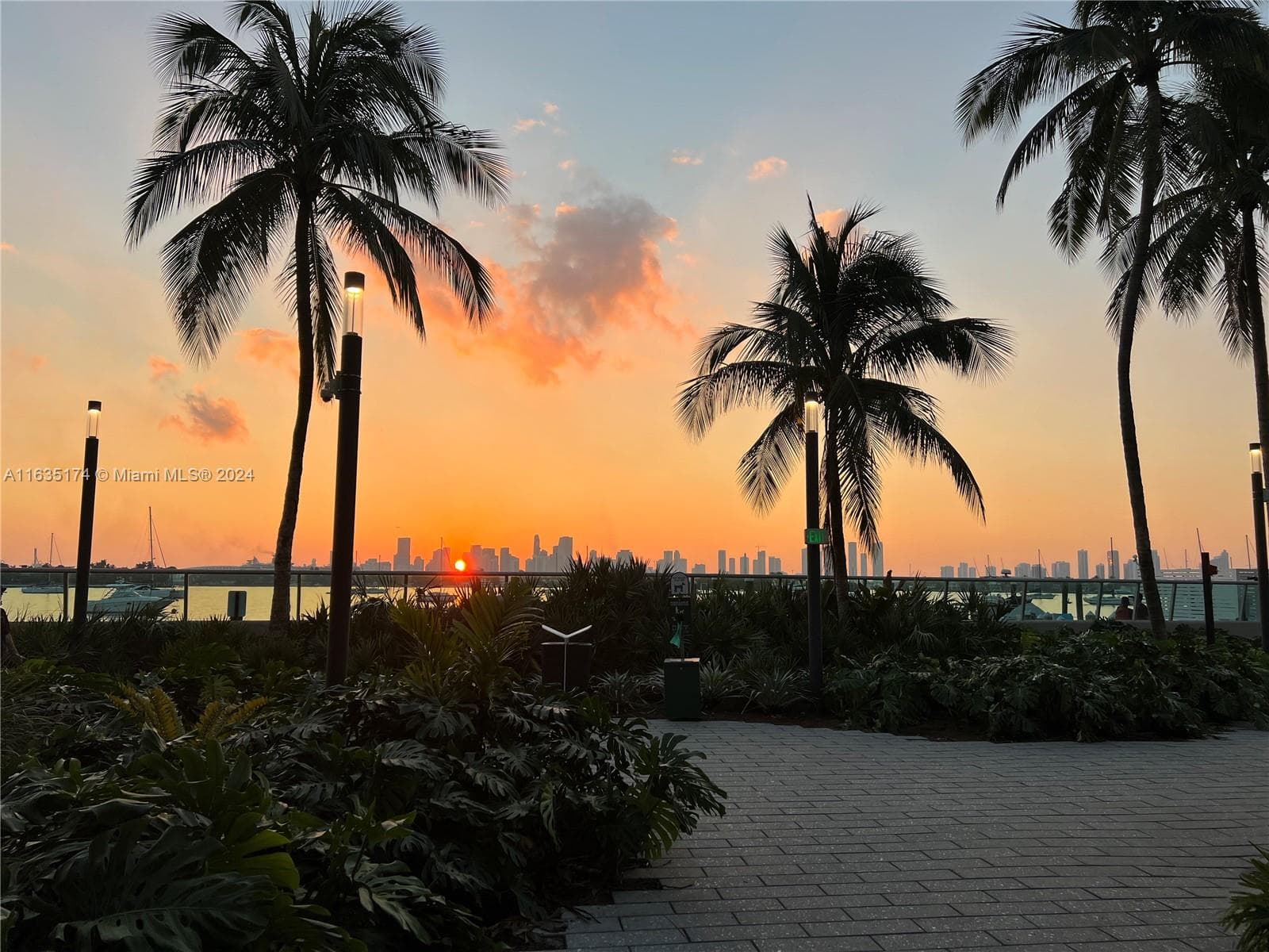 1500 Bay Rd # 522S, Miami Beach FL 33139 — 15