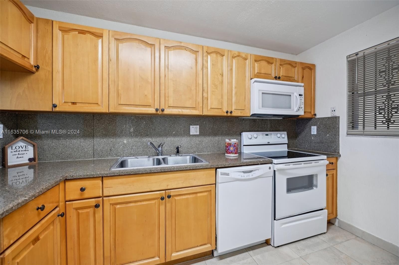 4525 W 20 AV # 123, Hialeah FL 33012 — 17