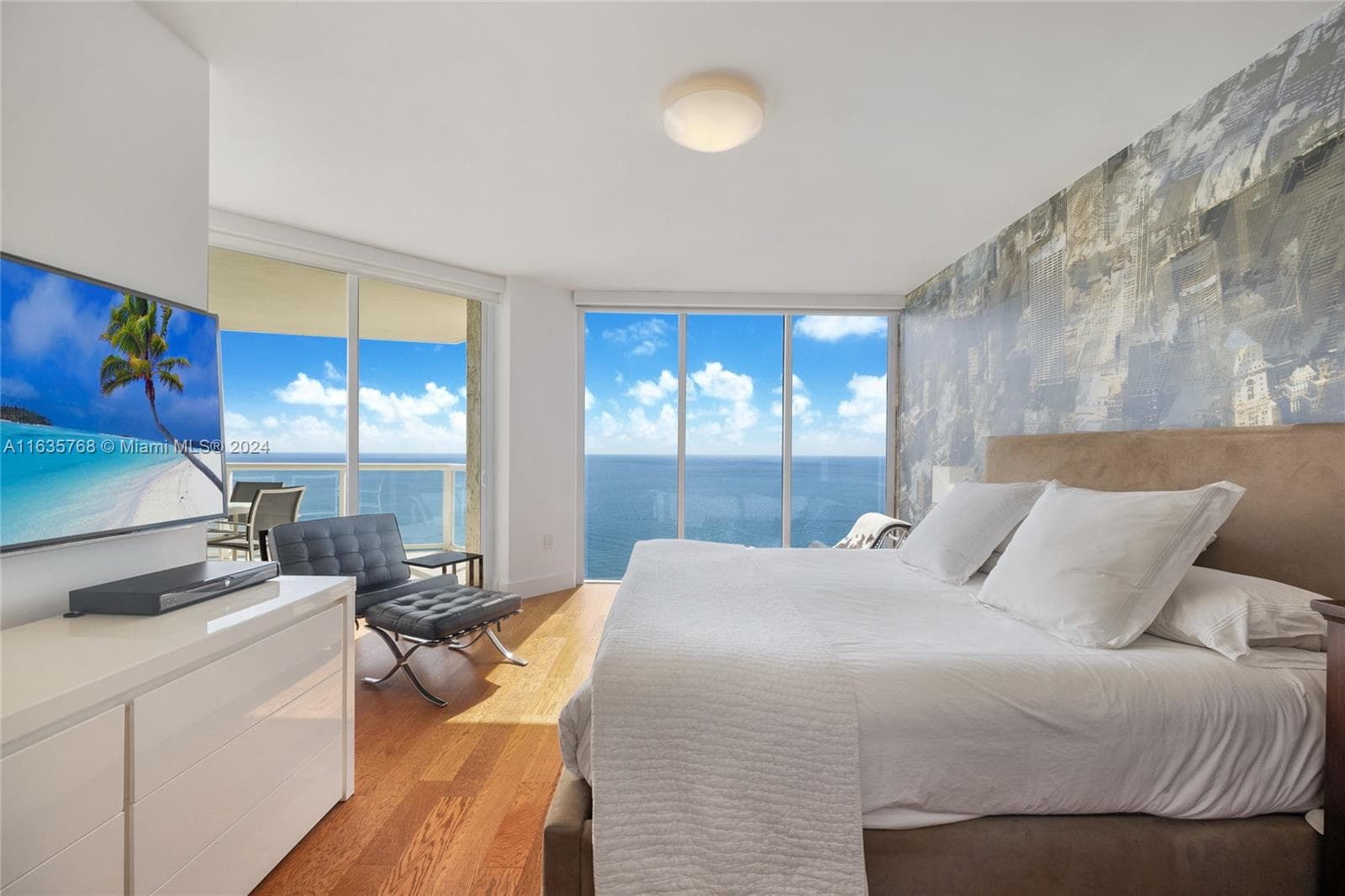18671 Collins Ave # 2702, Sunny Isles Beach FL 33160 — 17
