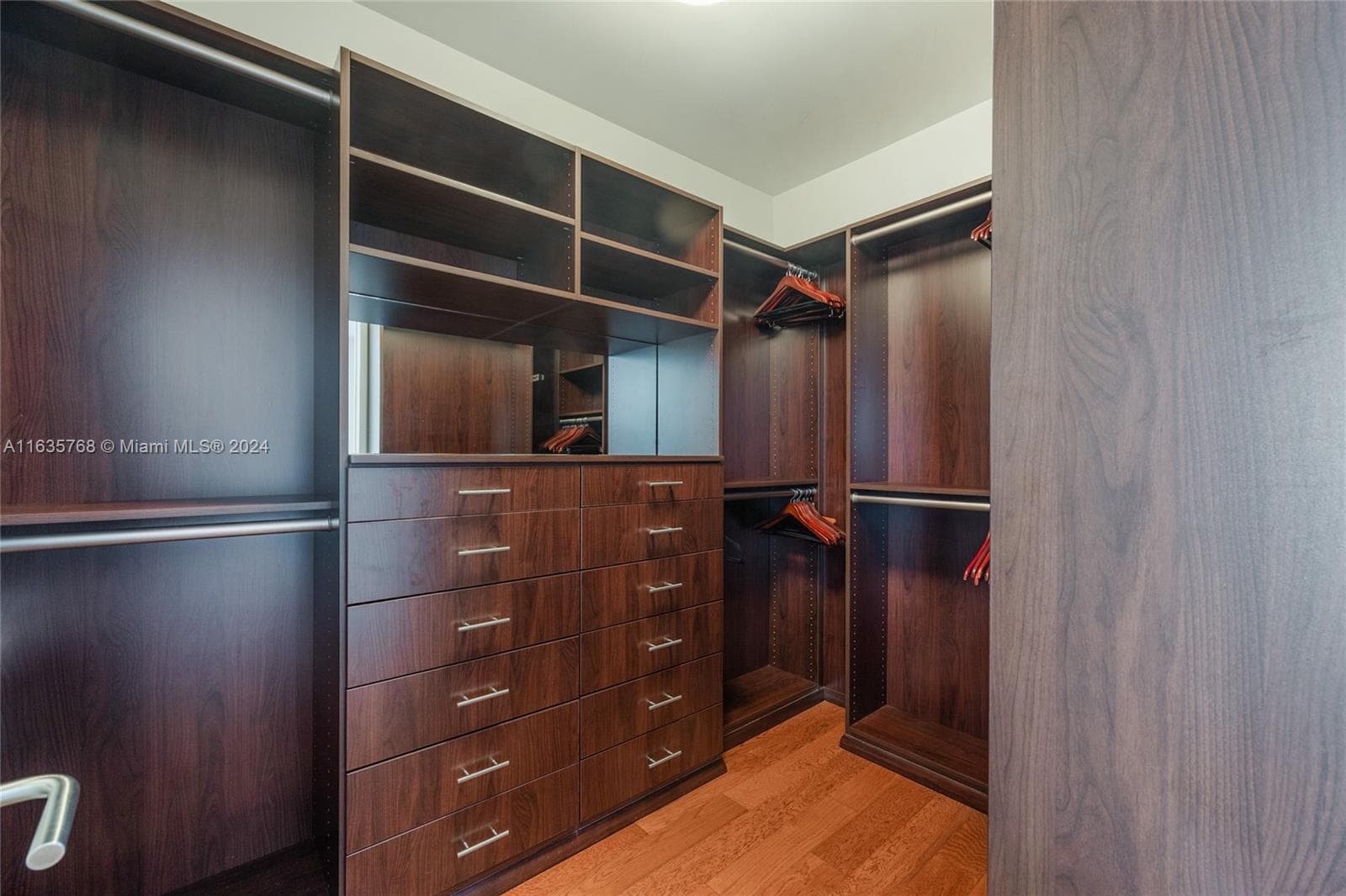18671 Collins Ave # 2702, Sunny Isles Beach FL 33160 — 19