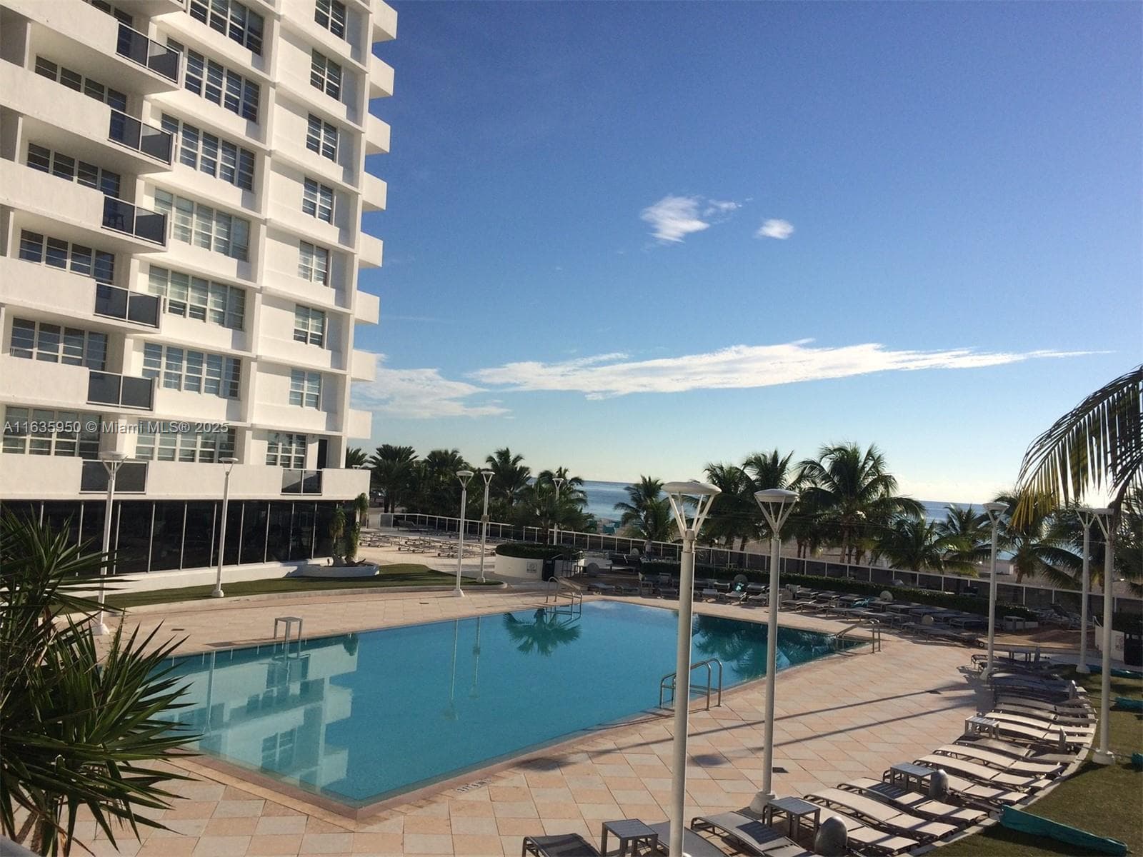 100 Lincoln Rd # 1633, Miami Beach FL 33139 — 47
