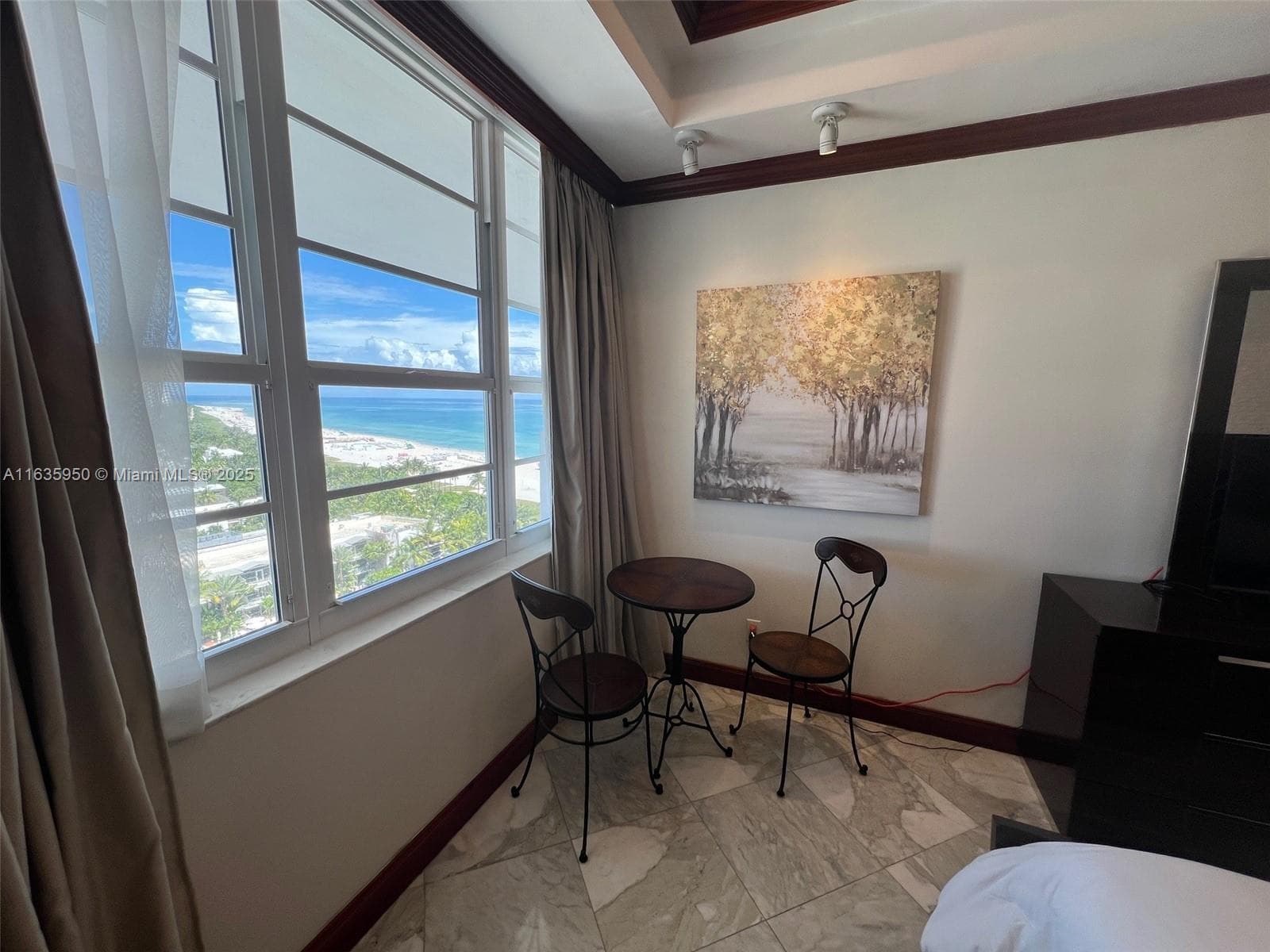 100 Lincoln Rd # 1633, Miami Beach FL 33139 — 19