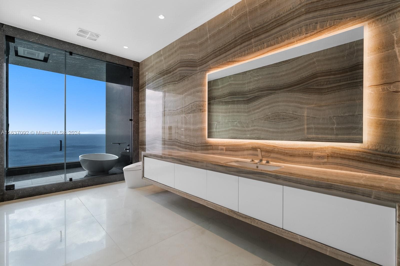 17901 Collins, Sunny Isles Beach FL 33160 — 22