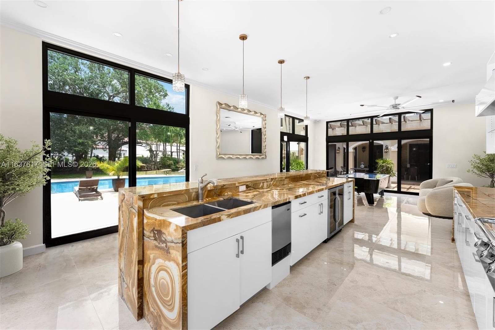 12110 SW 60th Ct, Pinecrest FL 33156 — 23
