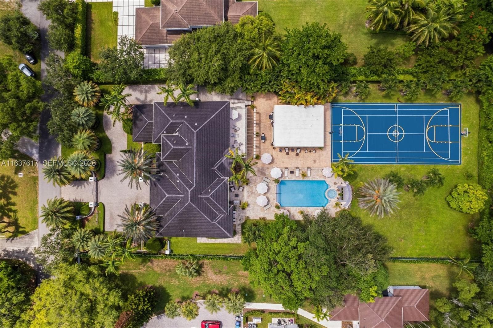 12110 SW 60th Ct, Pinecrest FL 33156 — 52