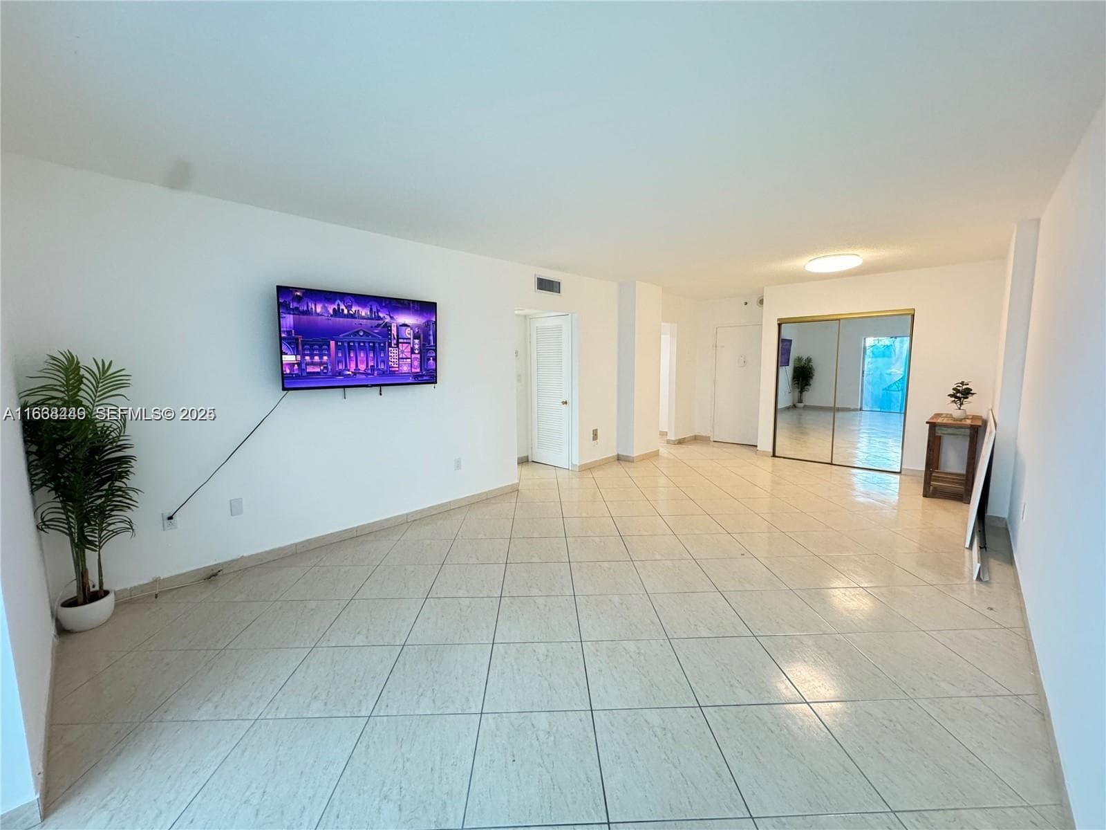 400 Kings Point Dr # 320, Sunny Isles Beach FL 33160 — 35