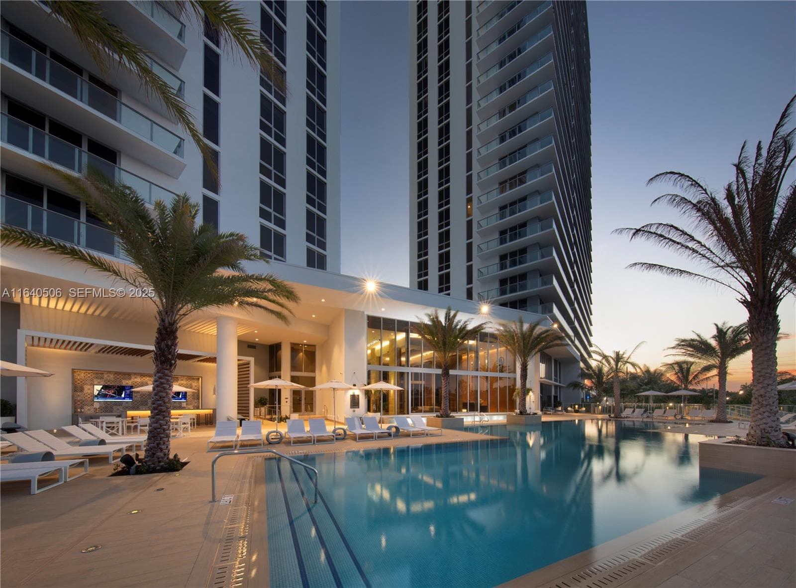 16385 Biscayne Blvd, North Miami Beach FL 33160 — 57