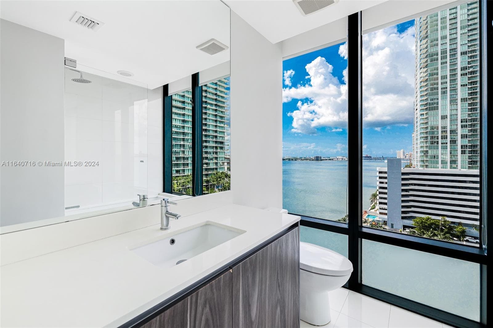 3131 NE 7th Ave # 1101, Miami FL 33137 — 27