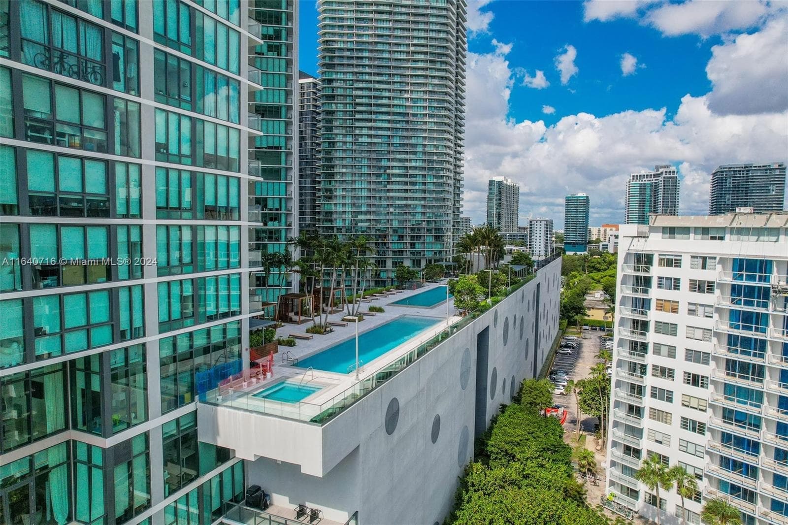 3131 NE 7th Ave # 1101, Miami FL 33137 — 34