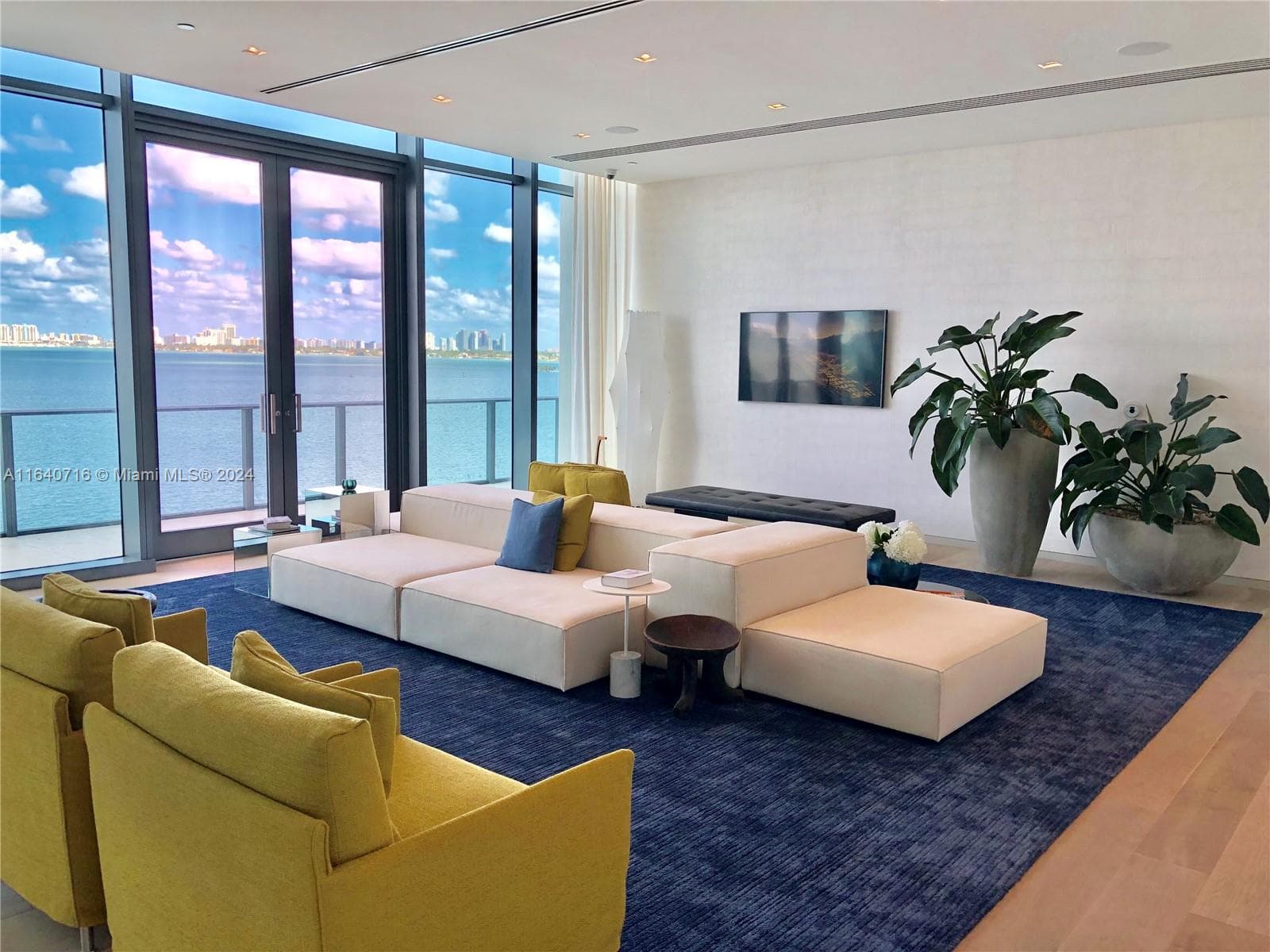 3131 NE 7th Ave # 1101, Miami FL 33137 — 44