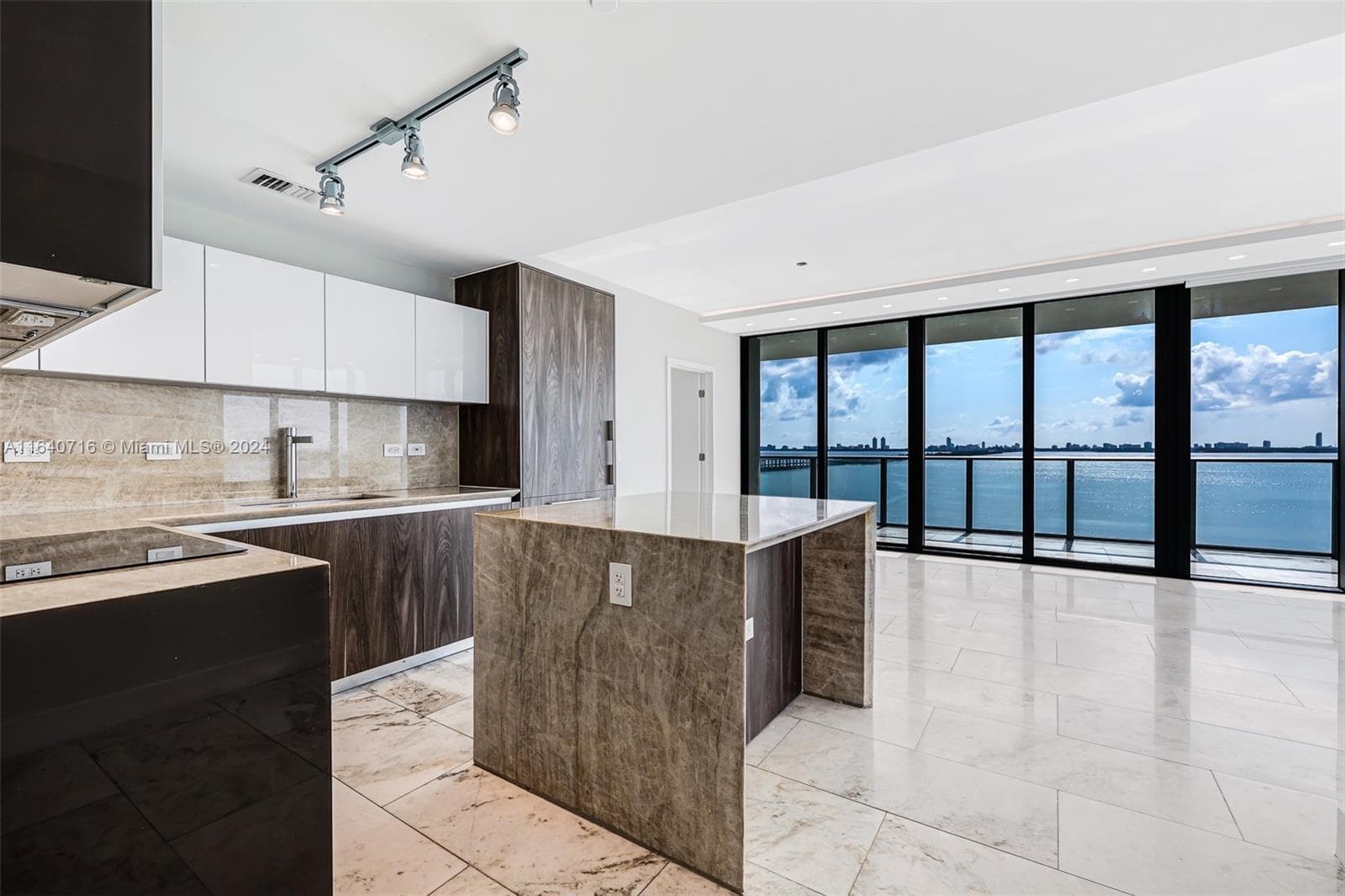 3131 NE 7th Ave # 1101, Miami FL 33137 — 8