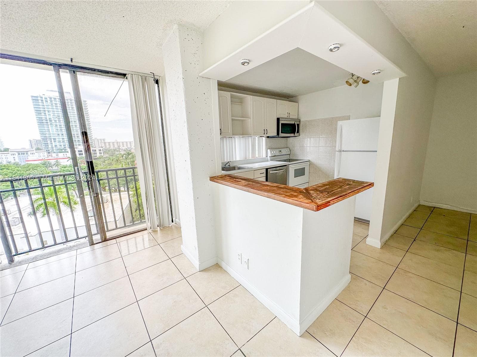 17021 N Bay Rd # 915, Sunny Isles Beach FL 33160 — 3