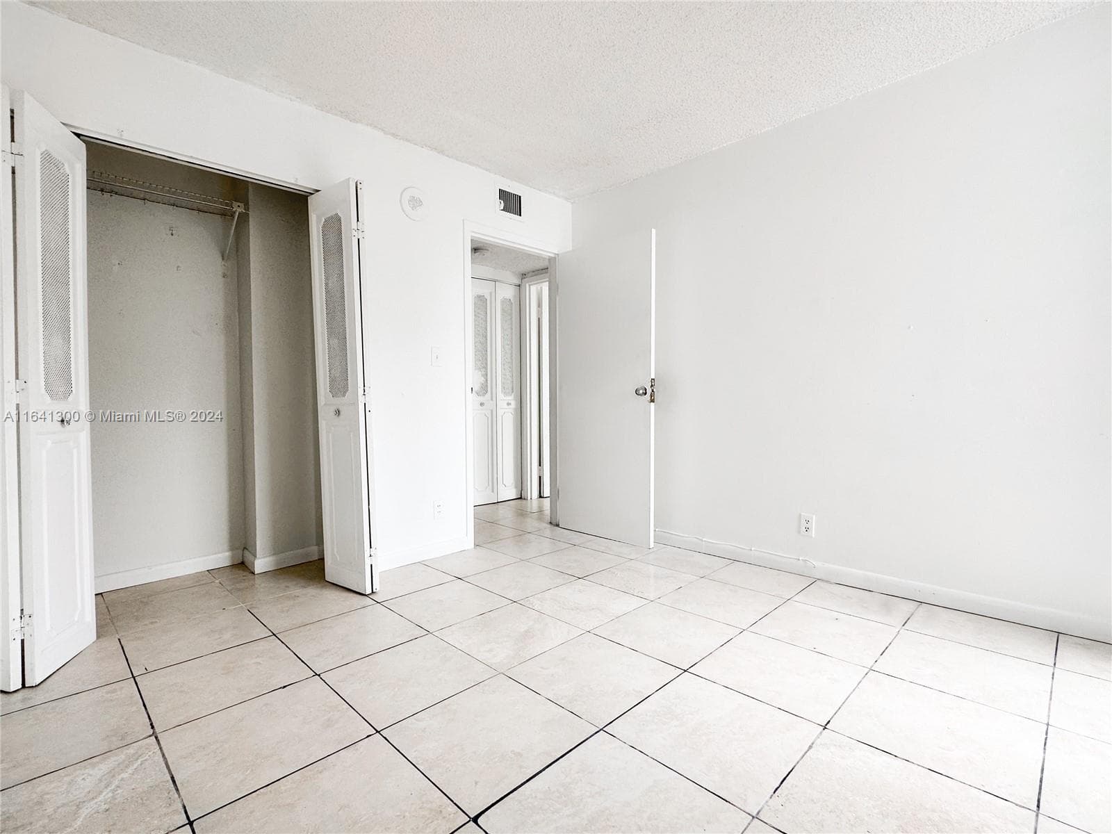 17021 N Bay Rd # 915, Sunny Isles Beach FL 33160 — 15