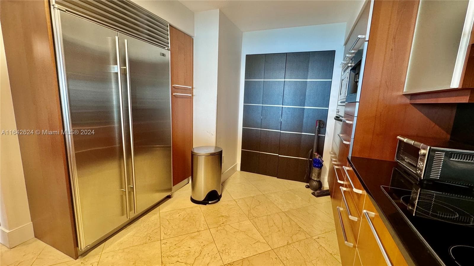 1331 Brickell Bay Dr # 1109, Miami FL 33131 — 22