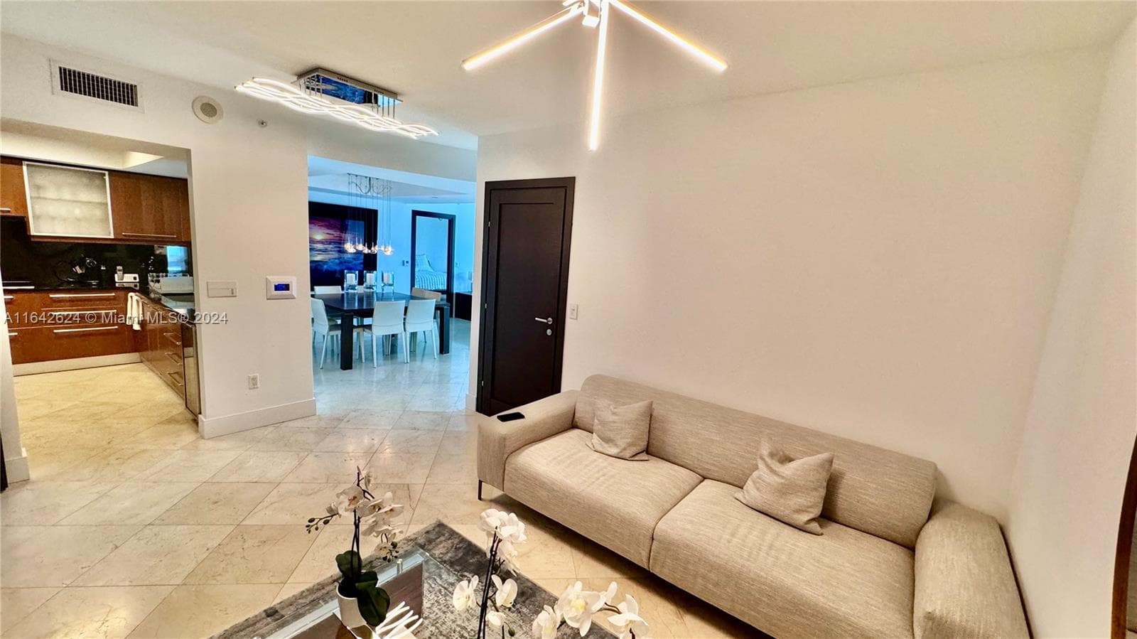 1331 Brickell Bay Dr # 1109, Miami FL 33131 — 14