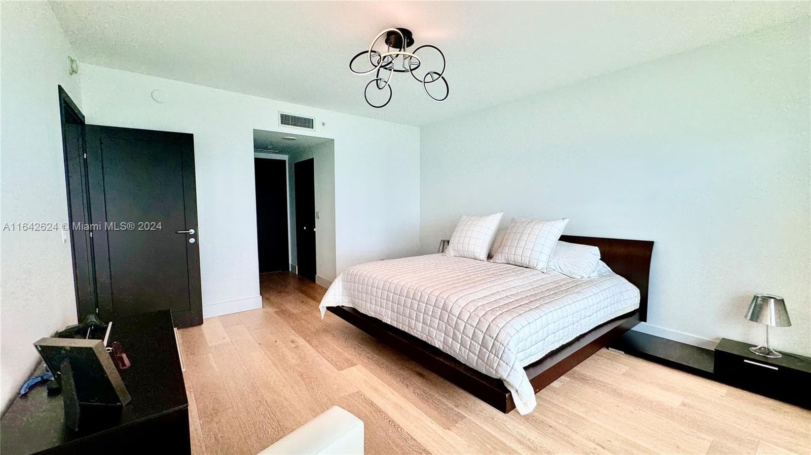 1331 Brickell Bay Dr # 1109, Miami FL 33131 — 15