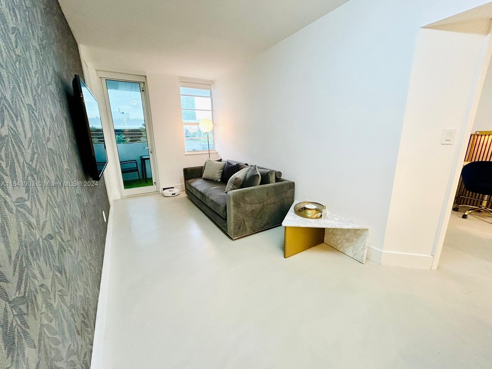 100 Lincoln Rd # 445, Miami Beach FL 33139 — 3