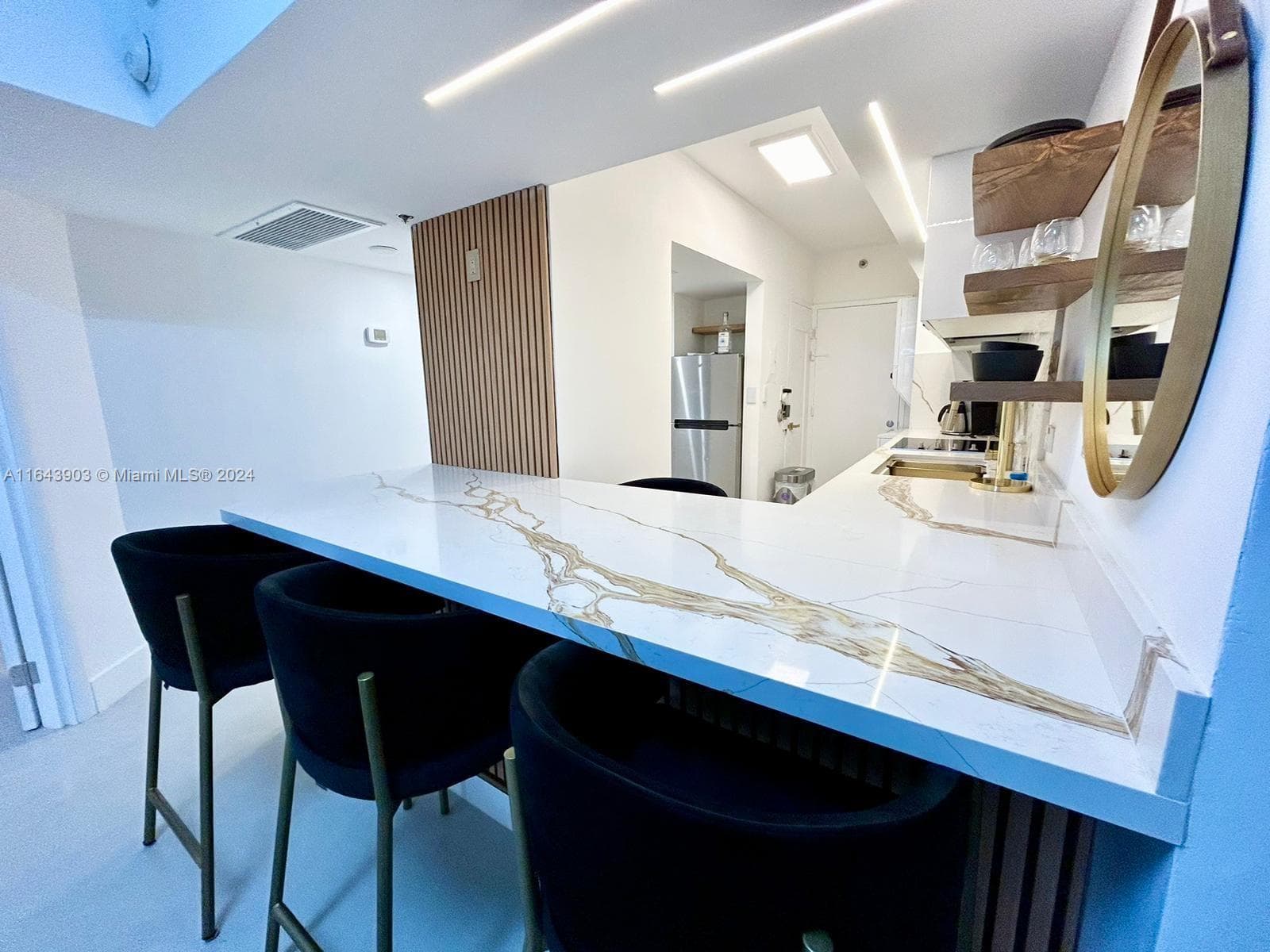 100 Lincoln Rd # 445, Miami Beach FL 33139 — 4