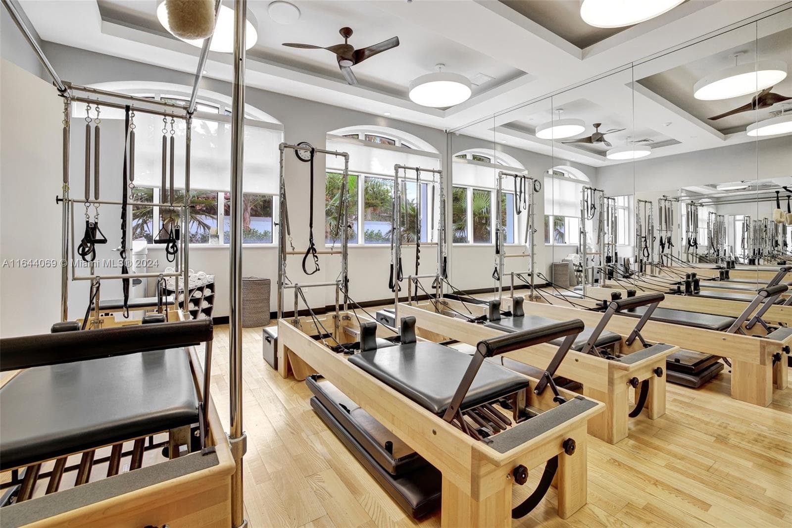 21200 Point Pl # 1204, Aventura FL 33180 — 75