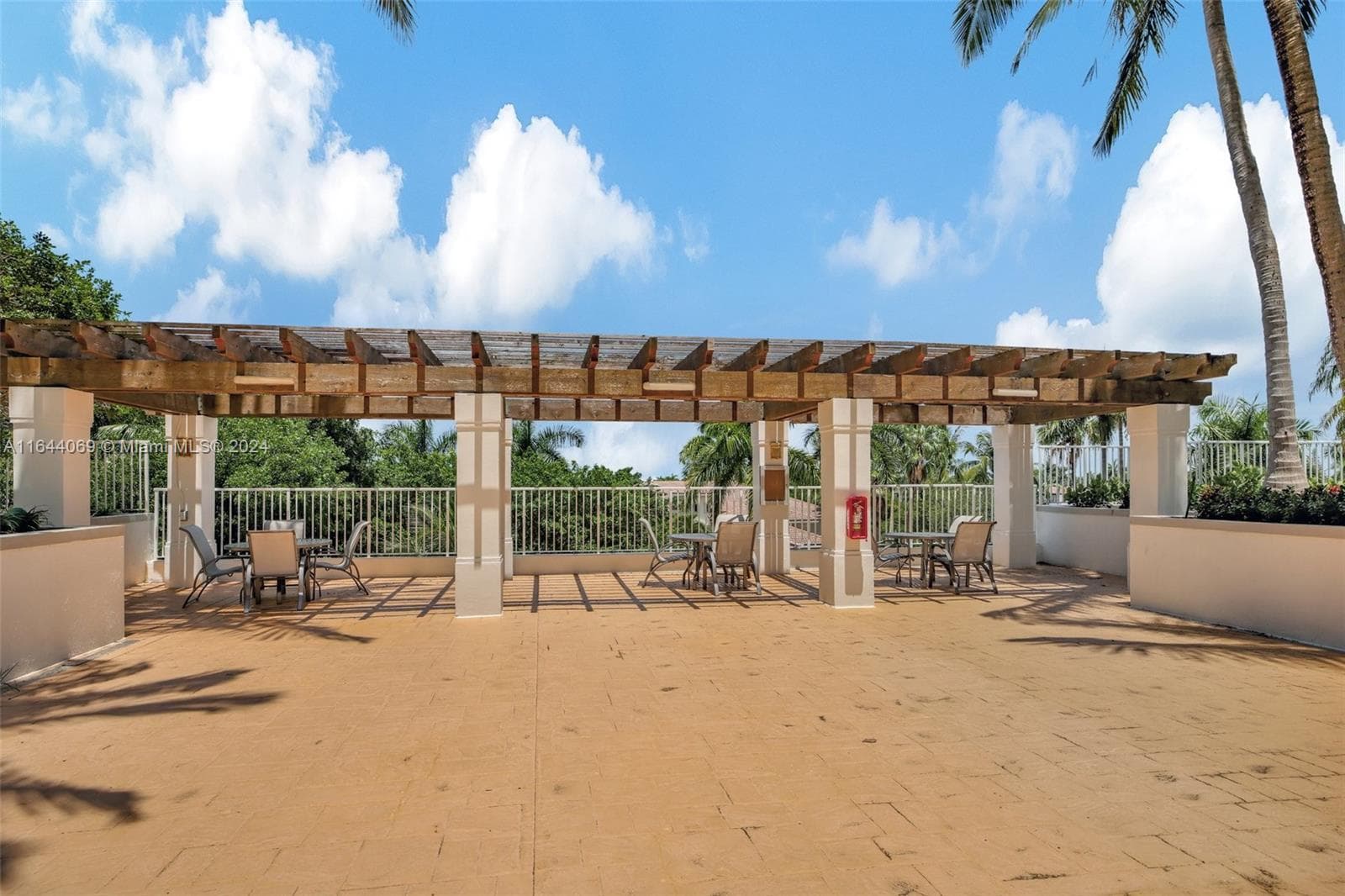21200 Point Pl # 1204, Aventura FL 33180 — 82