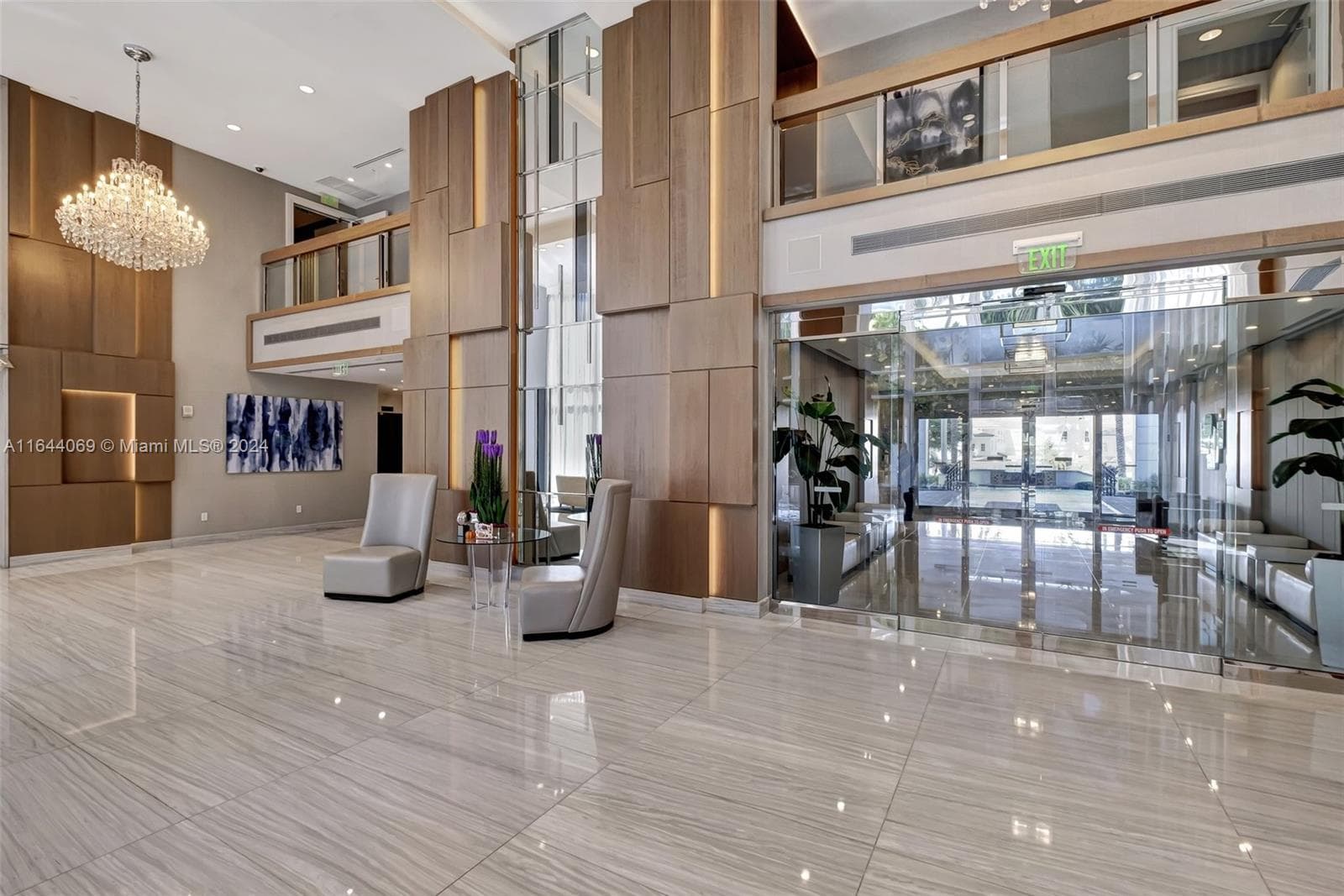21200 Point Pl # 1204, Aventura FL 33180 — 70
