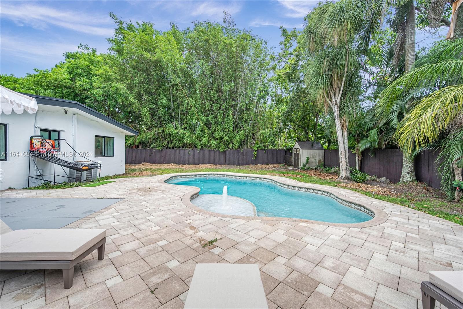 630 NE 117th St, Biscayne Park FL 33161 — 63