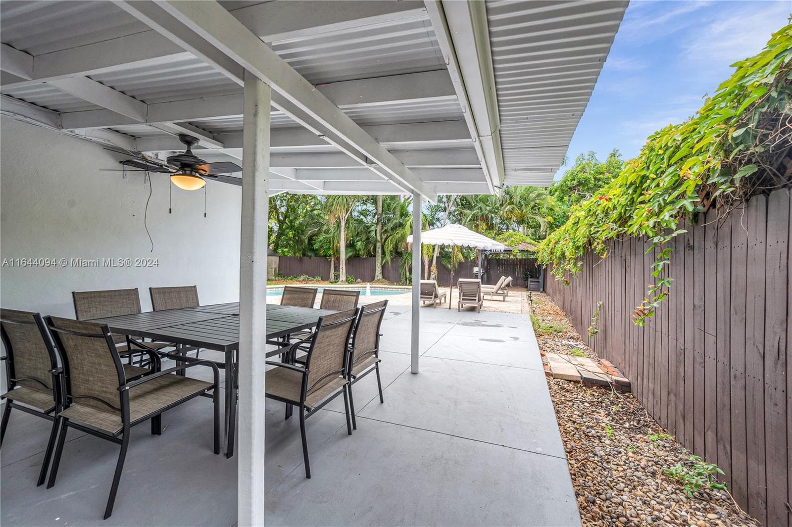 630 NE 117th St, Biscayne Park FL 33161 — 69