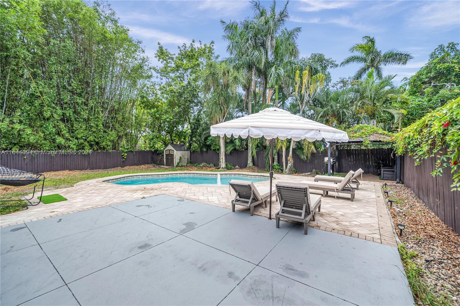 630 NE 117th St, Biscayne Park FL 33161 — 64