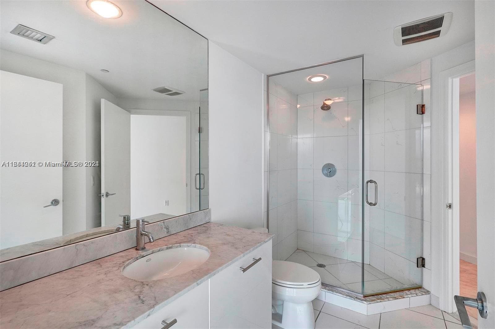 55 SE 6th St # 3401, Miami FL 33131 — 12