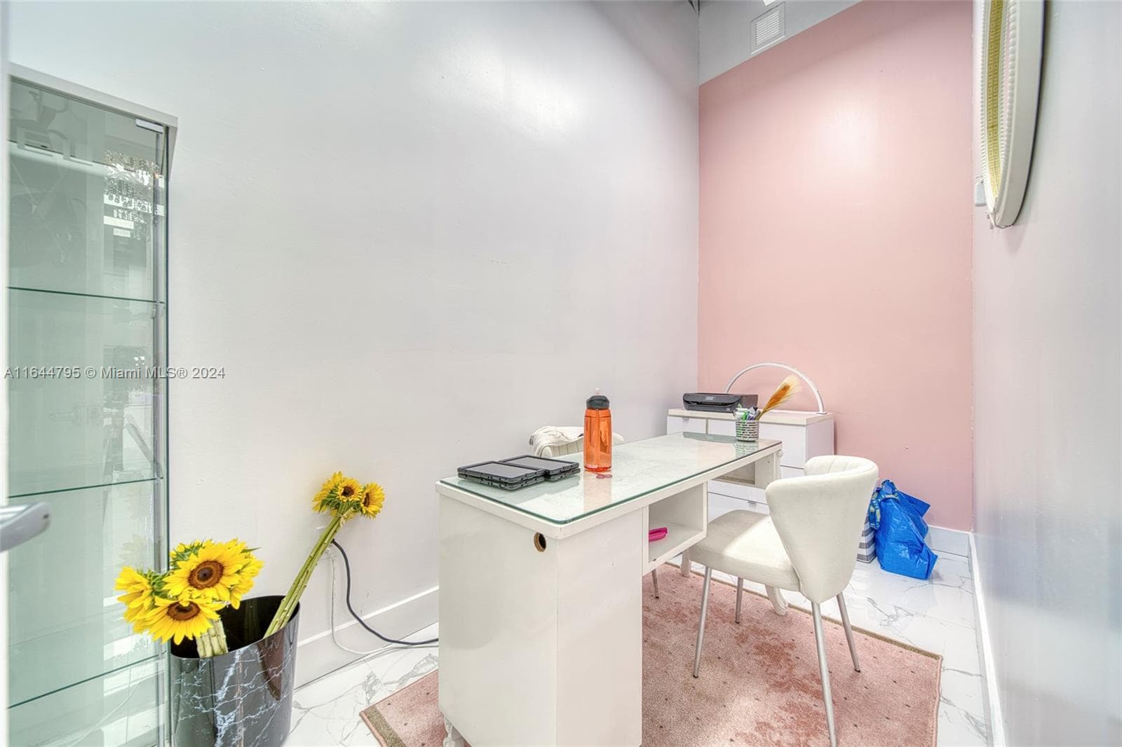 Full-Service Beauty Salon For Sale in Pinecrest, Miami FL 33156 — 11