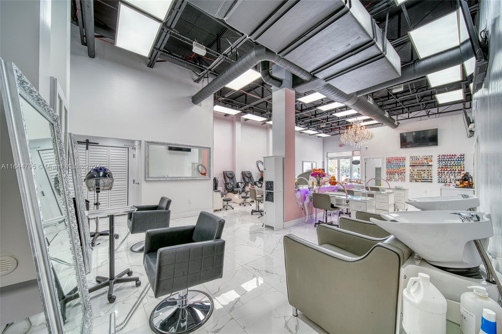 Full-Service Beauty Salon For Sale in Pinecrest, Miami FL 33156 — 4