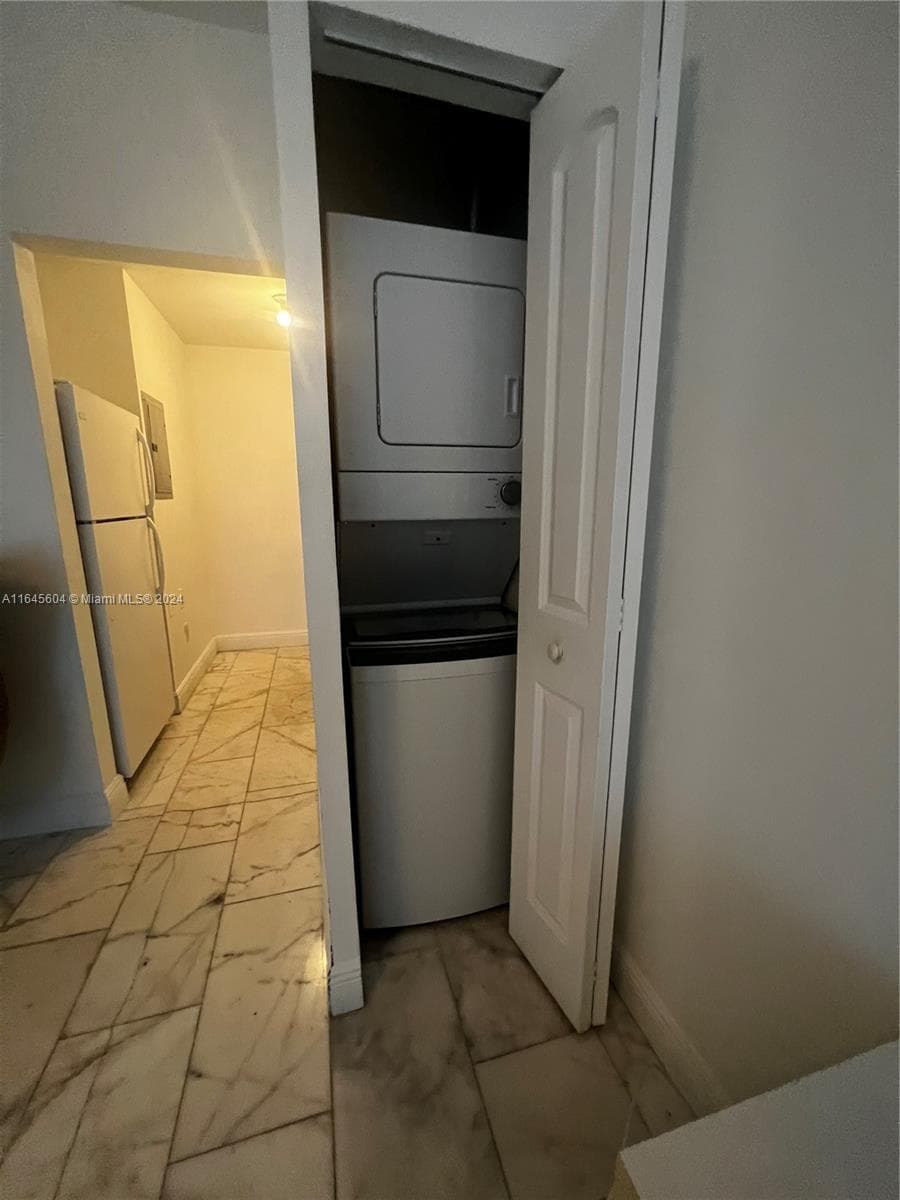 920 Jefferson Ave # 3, Miami Beach FL 33139 — 11