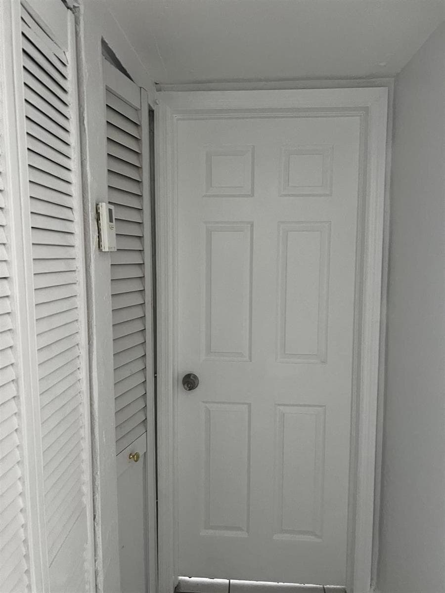 1245 W 24th Street # 221, Hialeah FL 33010 — 5