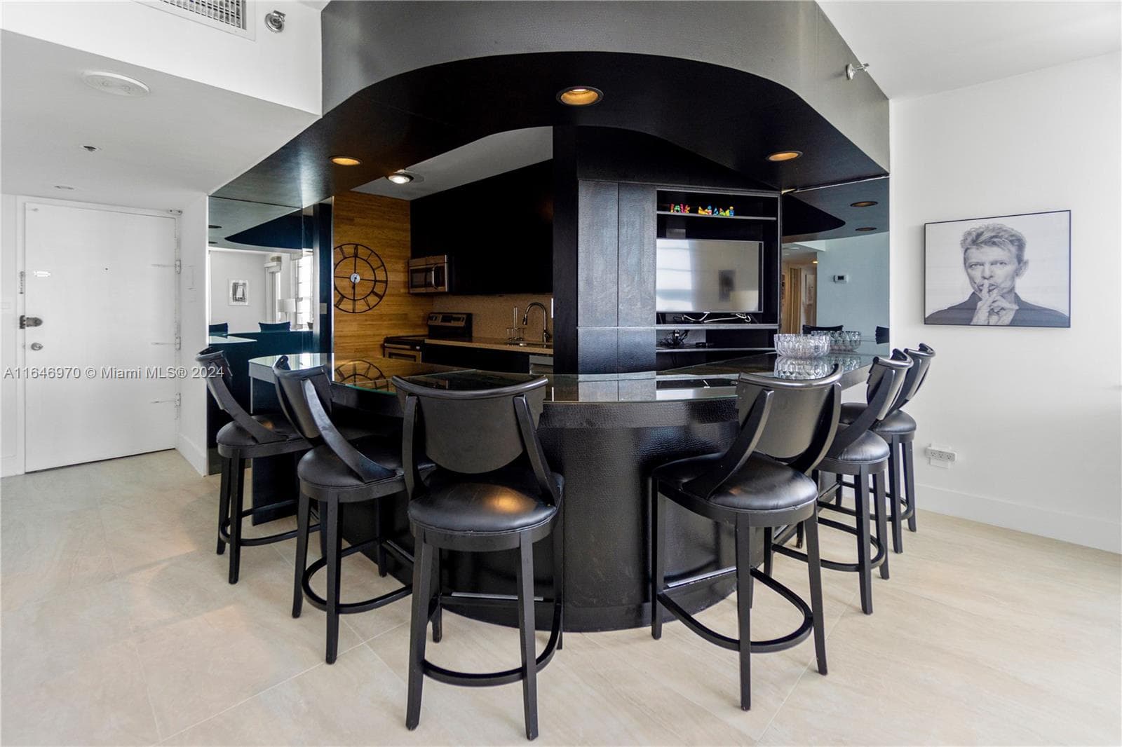 100 Lincoln Rd # 548, Miami Beach FL 33139 — 5