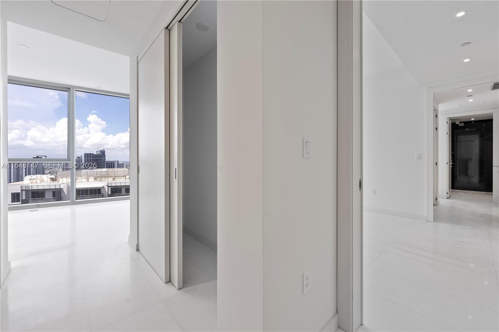 300 Biscayne Blvd Way # 4604, Miami FL 33131 — 36