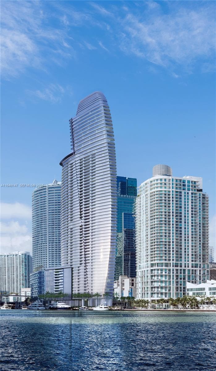 300 Biscayne Blvd Way # 4604, Miami FL 33131 — 45