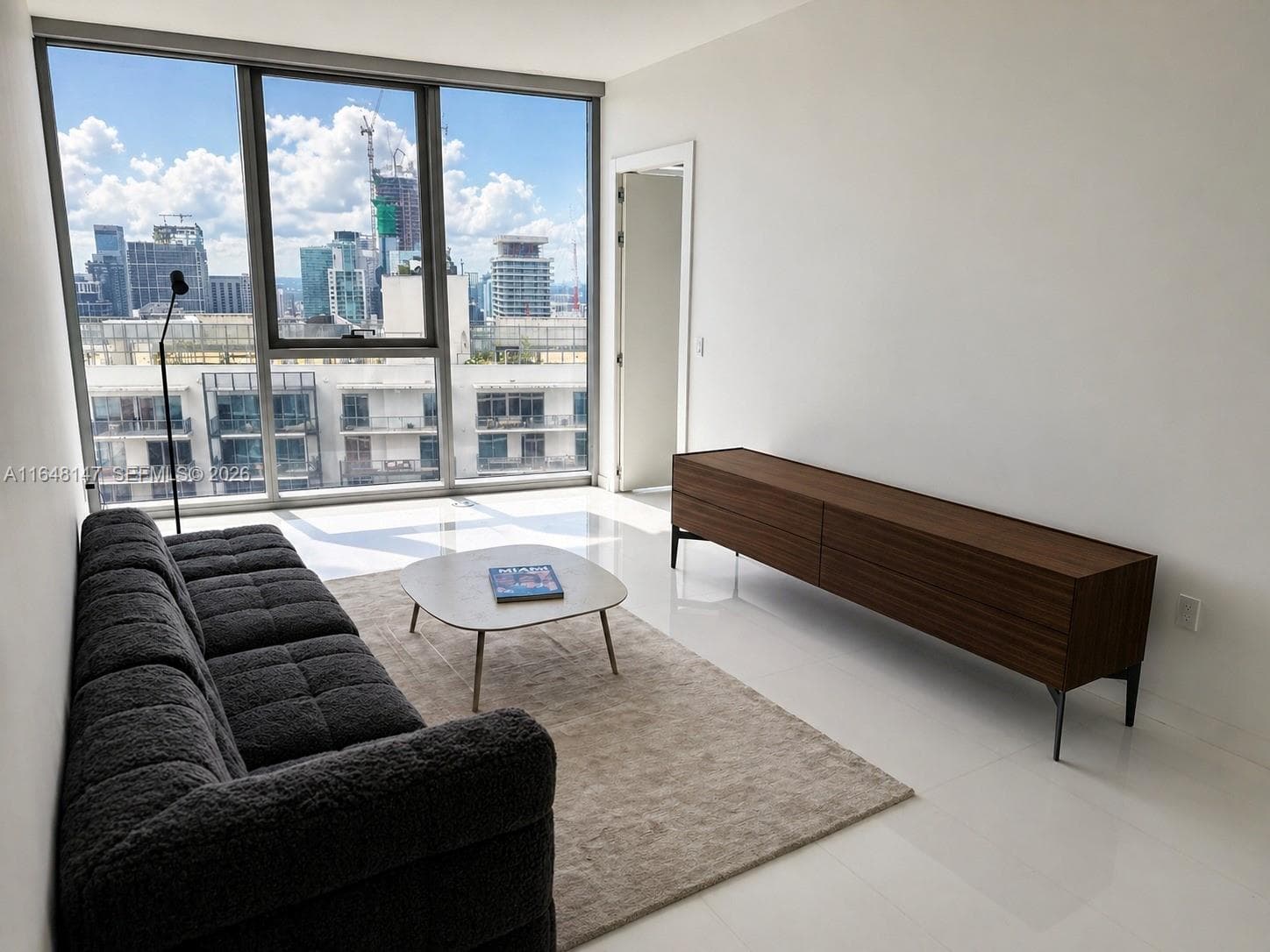 300 Biscayne Blvd Way # 4604, Miami FL 33131 — 8