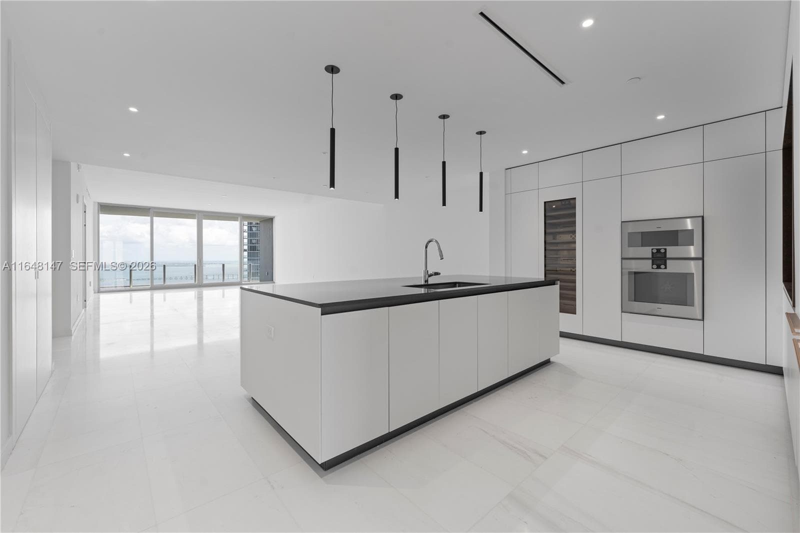 300 Biscayne Blvd Way # 4604, Miami FL 33131 — 21