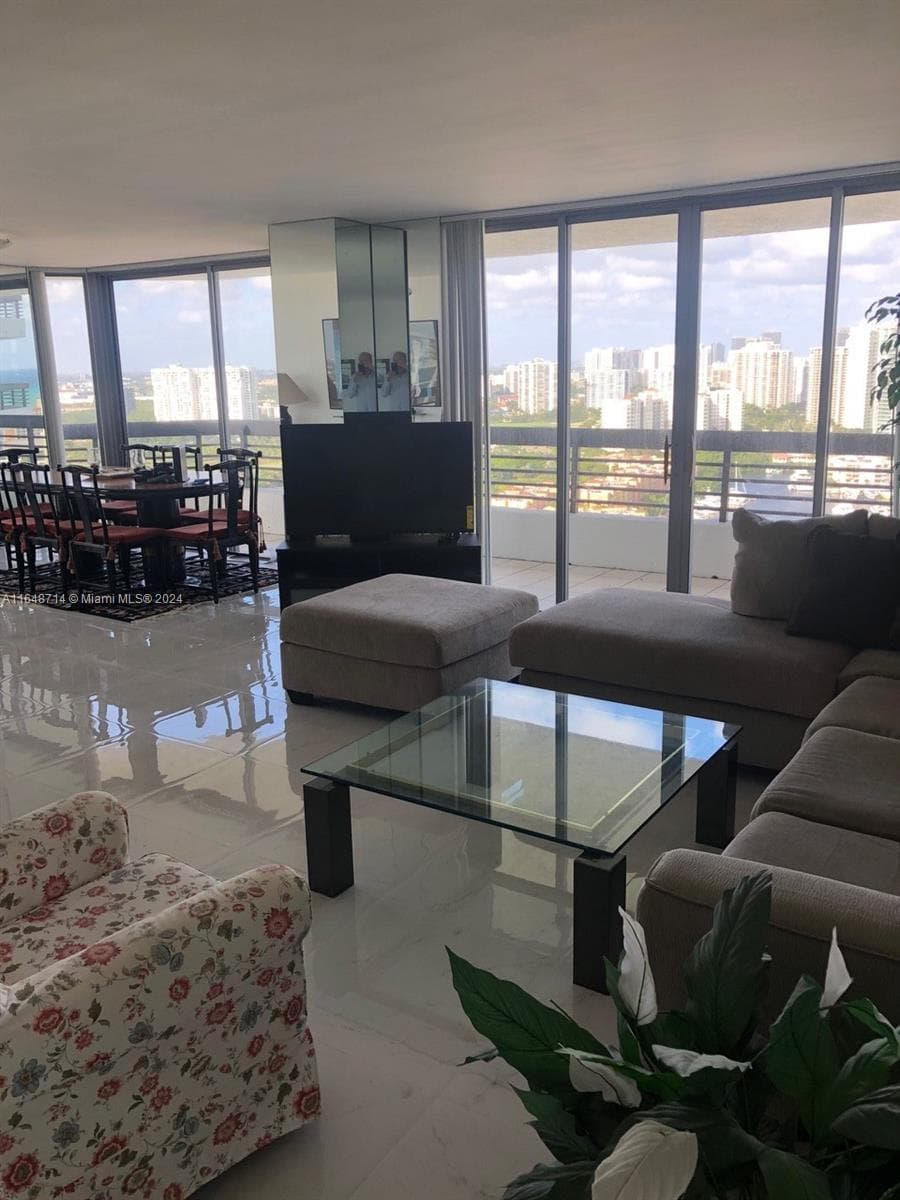 3500 Mystic Pointe Dr # 3004, Aventura FL 33180 — 2
