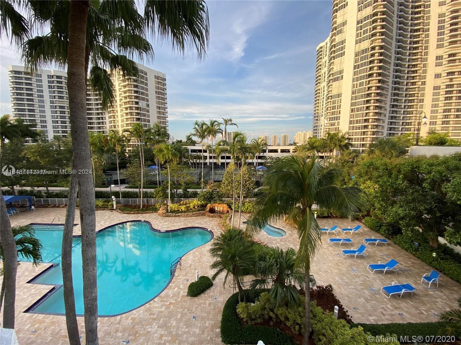 3500 Mystic Pointe Dr # 3004, Aventura FL 33180 — 16