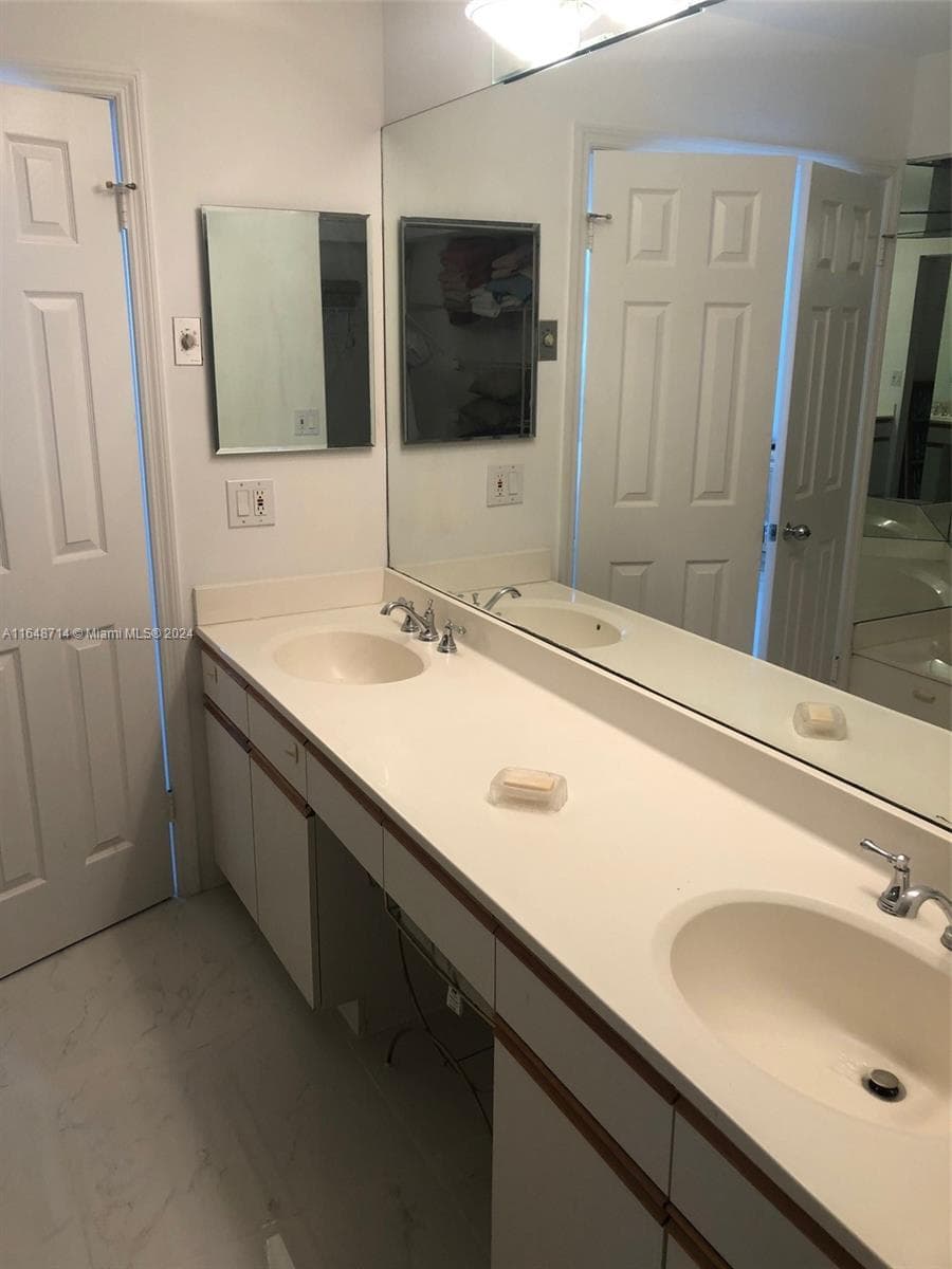 3500 Mystic Pointe Dr # 3004, Aventura FL 33180 — 7